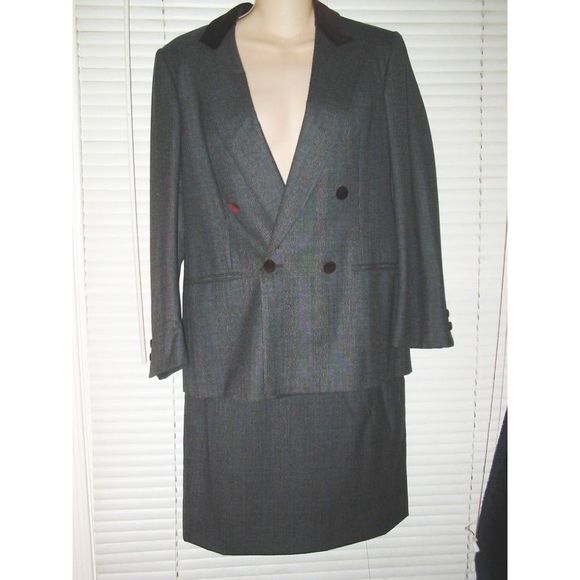 VTG 80s BURBERRY SUIT Burgundy Velvet Collar - Picture 1 of 5